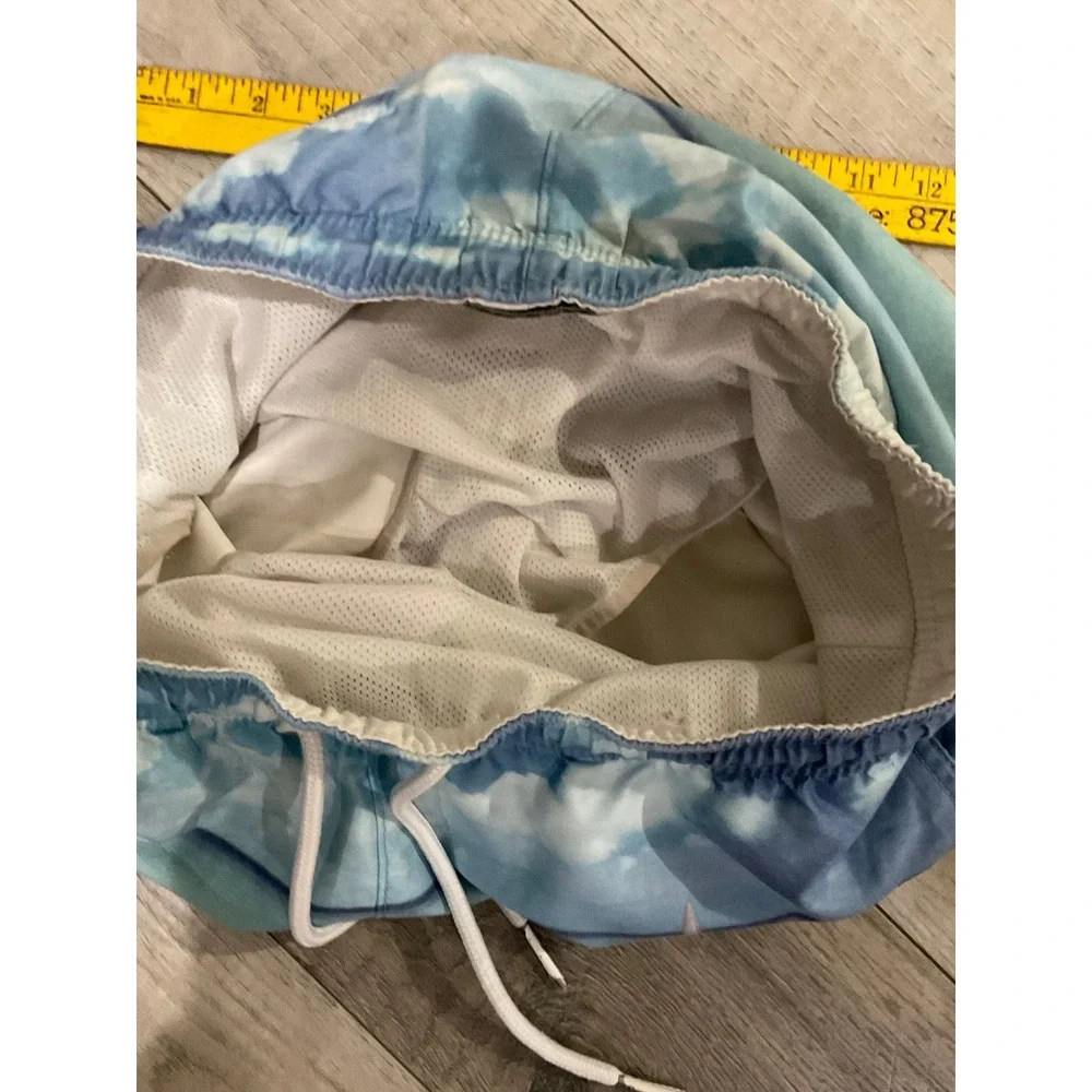 Abercrombie & Fitch Mens Beach Scene Print Swim Trunks Blue Tan Medium 5‎ Inch